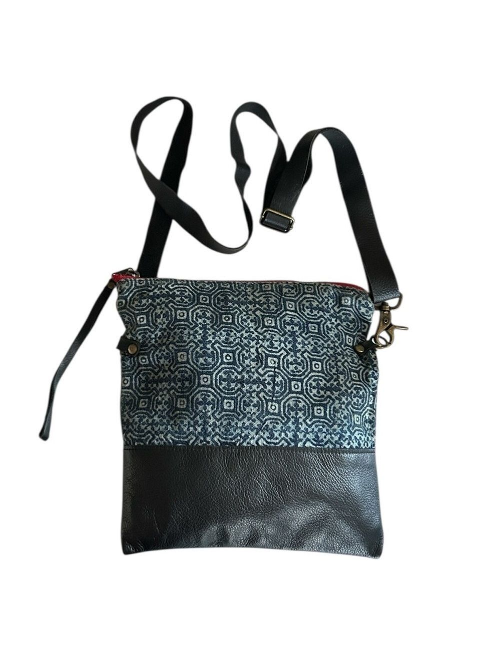 VAALBARA DESIGNS Handmade in California Fabric and Leather Crossbody Bag